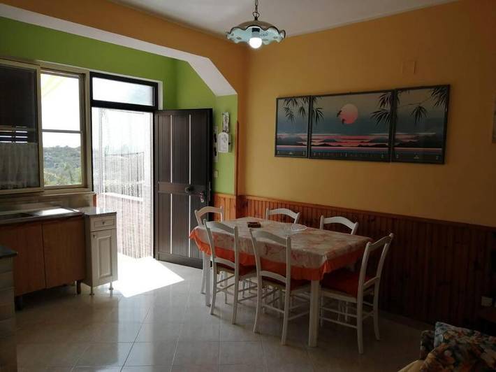 Gîte pour 4 personnes, avec vue ainsi que jardin et terrasse à Santa Marina - 3