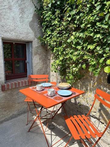 Location de vacances pour 4 personnes, avec vue et jardin à Candé-sur-Beuvron