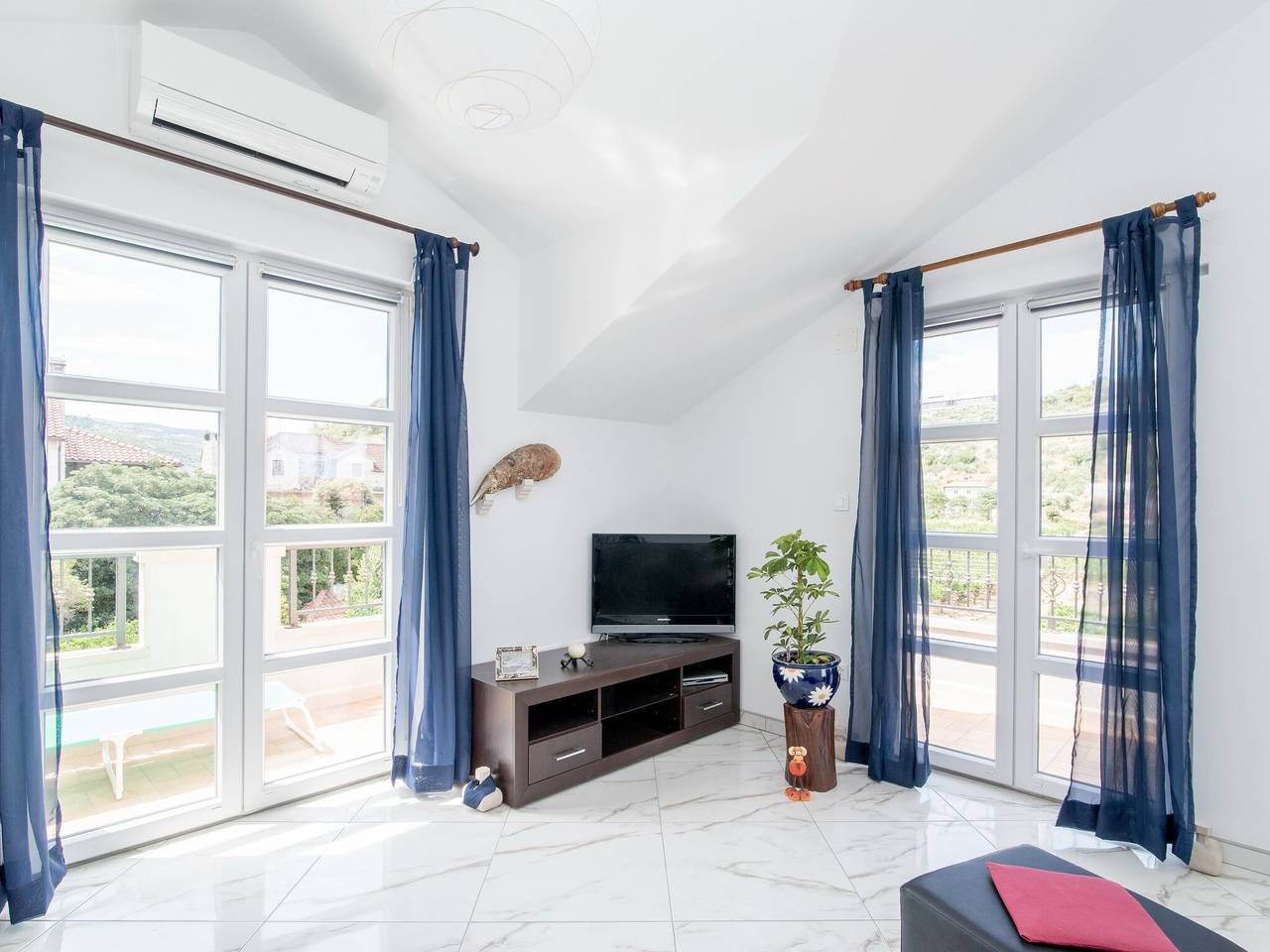 Cały apartament, Apartments Mare- One Bedroom Apartment with Garden View A3 (St) in Postira, Brac