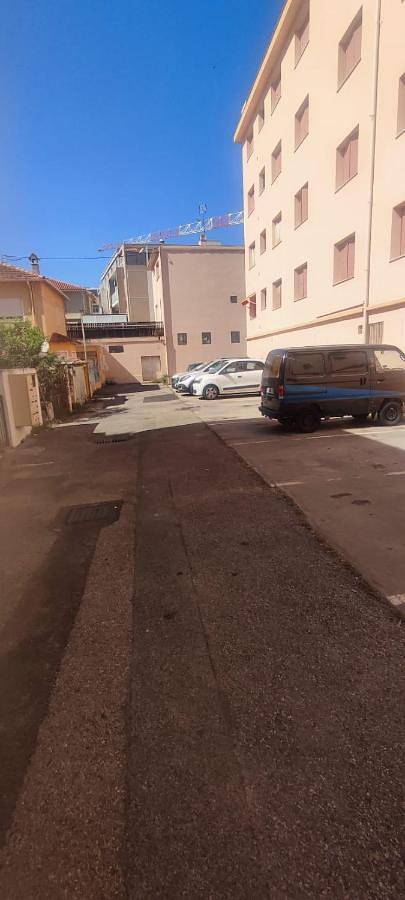 Gîte pour 3 personnes, avec balcon dans Office De Tourisme Cannes La Bocca - 3