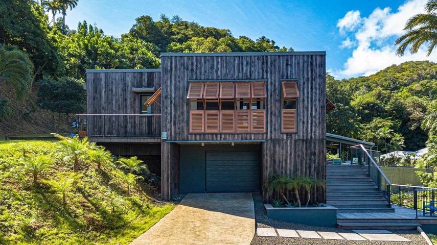 Location de vacances pour 6 personnes, avec jardin ainsi que vue et piscine à Le François - 3