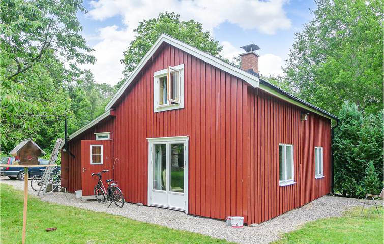 Ferienhaus für 6 Personen, mit Terrasse und Garten sowie Seeblick