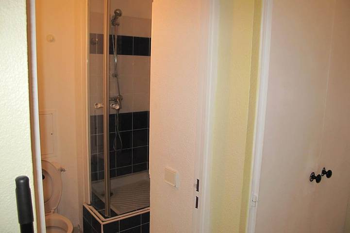 Gîte pour 7 personnes, avec jardin ainsi que balcon et piscine, animaux acceptés dans Plage La Badine - 4