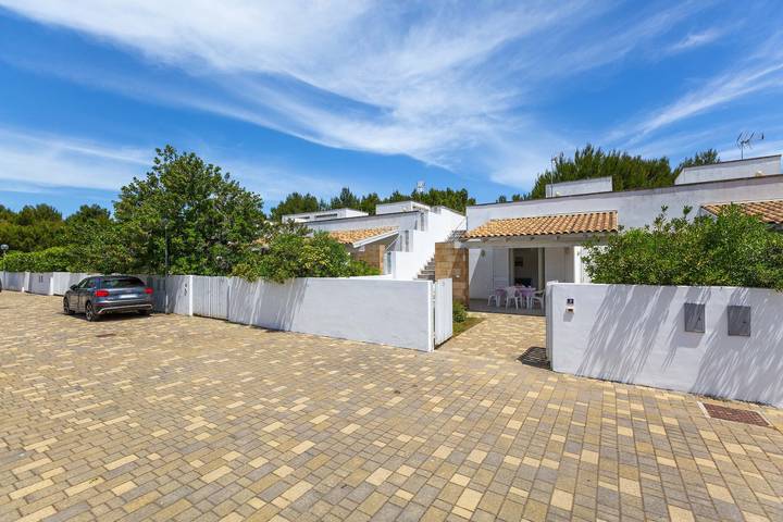 Location de vacances pour 7 personnes, avec jardin à Torre Dell'orso - 3