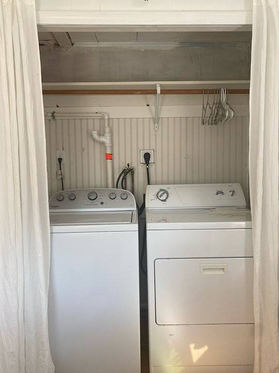 Quiet neighborhood, great for kids, 4 miles from Corporation beach! in Dennis, Cape Cod