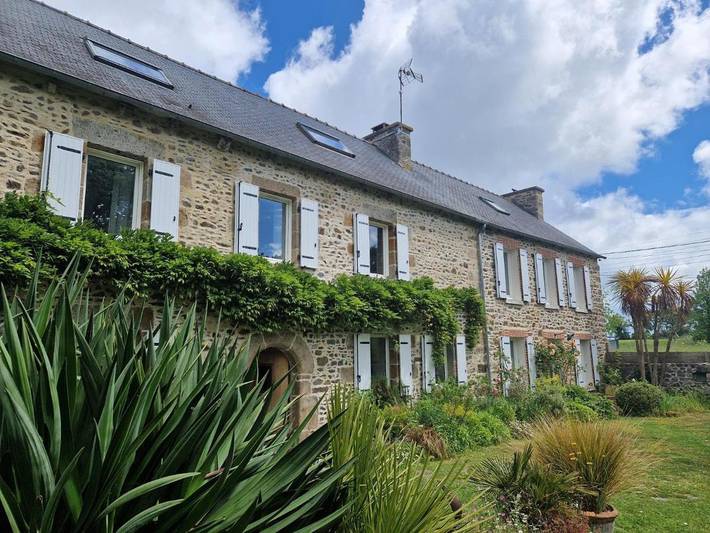 Location de vacances pour 12 personnes, avec vue et jardin, animaux acceptés à Trégomeur - 3