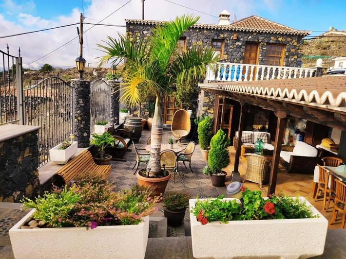 Ferienhaus für 4 Personen, mit Balkon und Terrasse sowie Garten und Ausblick in Las Manchas