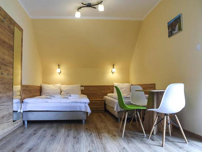 Location de vacances pour 2 personnes, avec sauna et piscine ainsi que vue et jardin à Szczawnica - 2