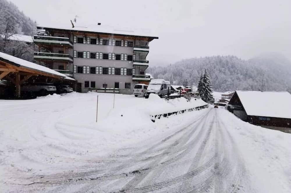Entire apartment, Nouveau. Grand Appartement Lumineux Avec vue ! in Abondance, Les Portes du Soleil