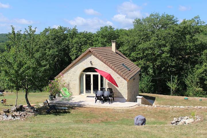 Gîte pour 4 personnes, avec Terrasse et Jardin dans Les Pechs-du-Vers