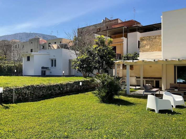 Location de vacances pour 6 personnes, avec vue et jardin à Cinisi - 4