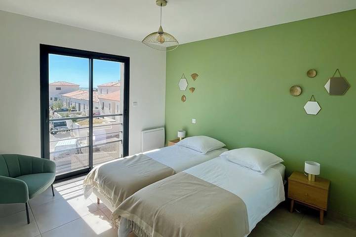 Maison moderne et familiale, proche des plages et garrigue in La Palme, Côte d'Améthyste