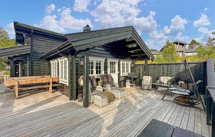 Ferienhaus für 6 Personen, mit Garten und Terrasse sowie Whirlpool, mit Haustier - 1