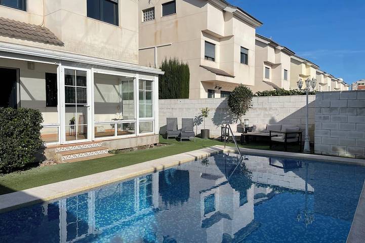 Casa rural para 4 personas, con jardín - 1