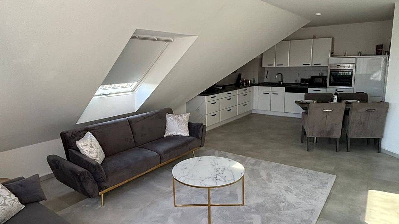 Apartamento vacacional entero, Ferienwohnung für 6 Personen (78 m²) in Frechen in Frechen, Rhein-Erft-Kreis