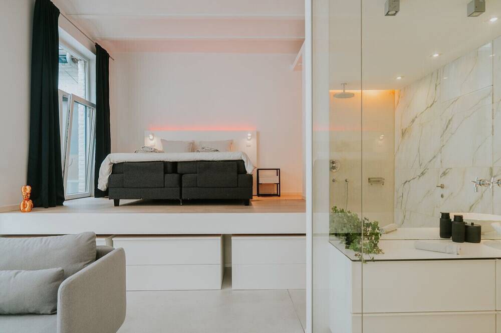 Appartement entier, Luxury loft with private parking in Liège, Région de Liège