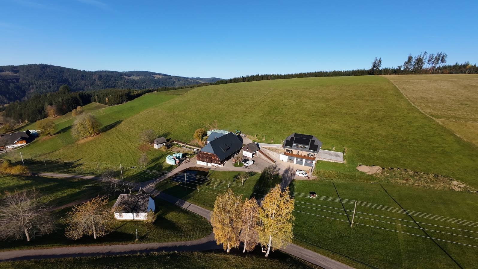 Neueröffnung 2024 Ferienhaus am Kapellenhof mit gemeinsamer Terrasse, gemeinsamem Garten und Wlan in Triberg, Südschwarzwald