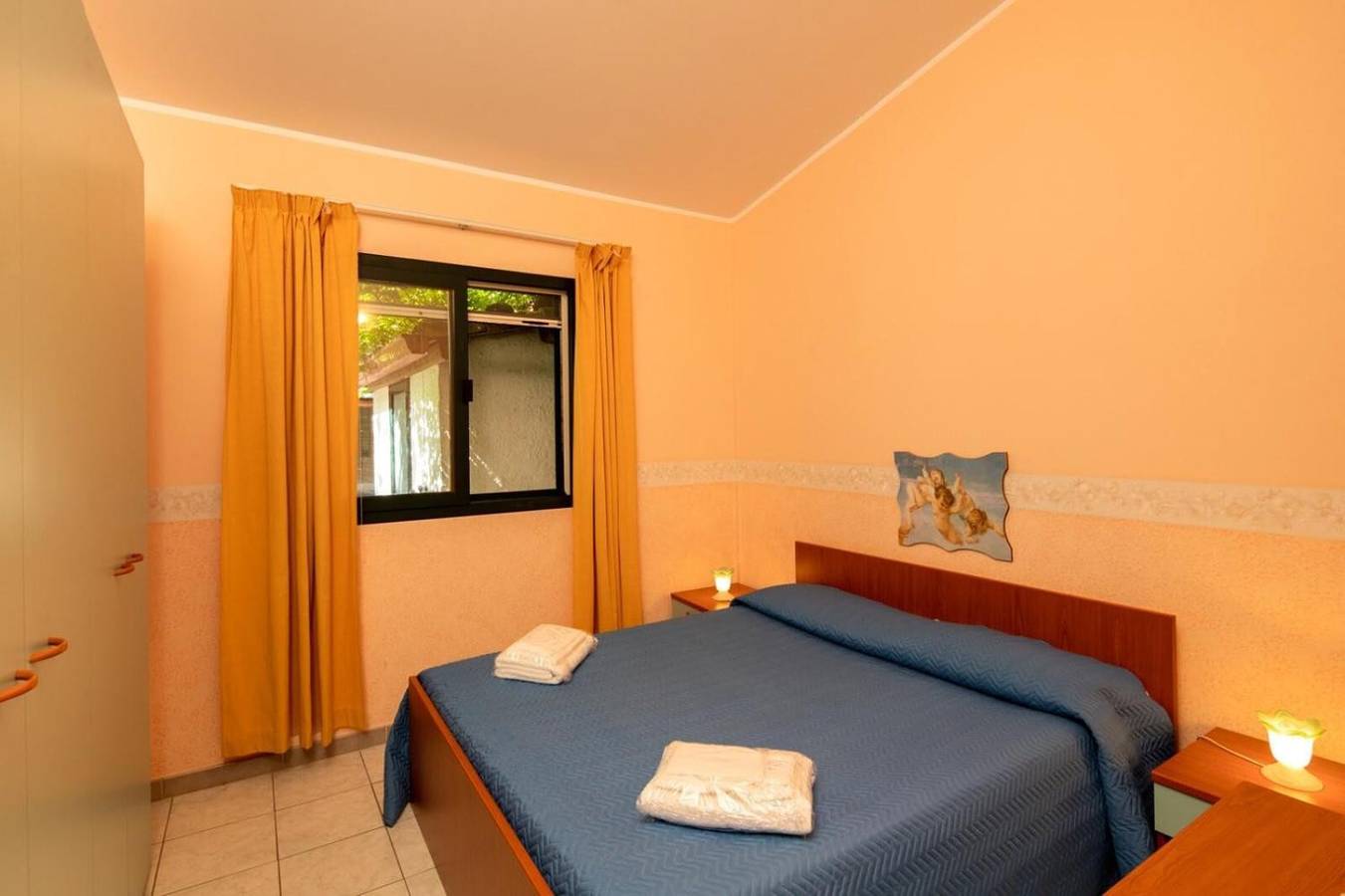 Villa 'Fronte Mare Liolà – 4 Personen' mit Meerblick und privatem Strandzugang in Scicli, Ragusa Provinz