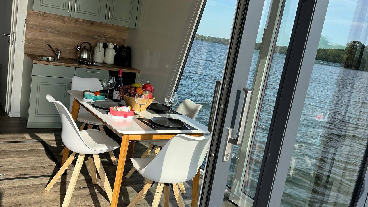 Boot für 6 Personen (28 m²) in Dobin am See in Flessenow, Lübstorf