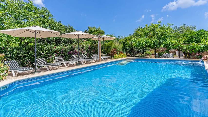 Chalet para 9 personas, con piscina - 1