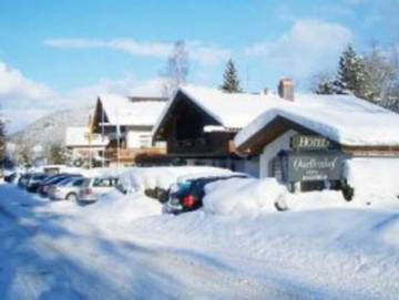 Hotel für 4 Personen, mit Seeblick und Pool sowie Sauna und Garten, mit Haustier in Bad Wiessee