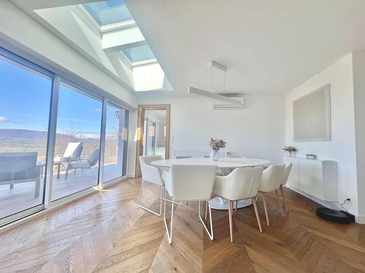 Location de vacances pour 12 personnes, avec jardin et vue à Bonneville - 4