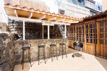 Gîte pour 8 personnes, avec piscine et terrasse dans Los Menores