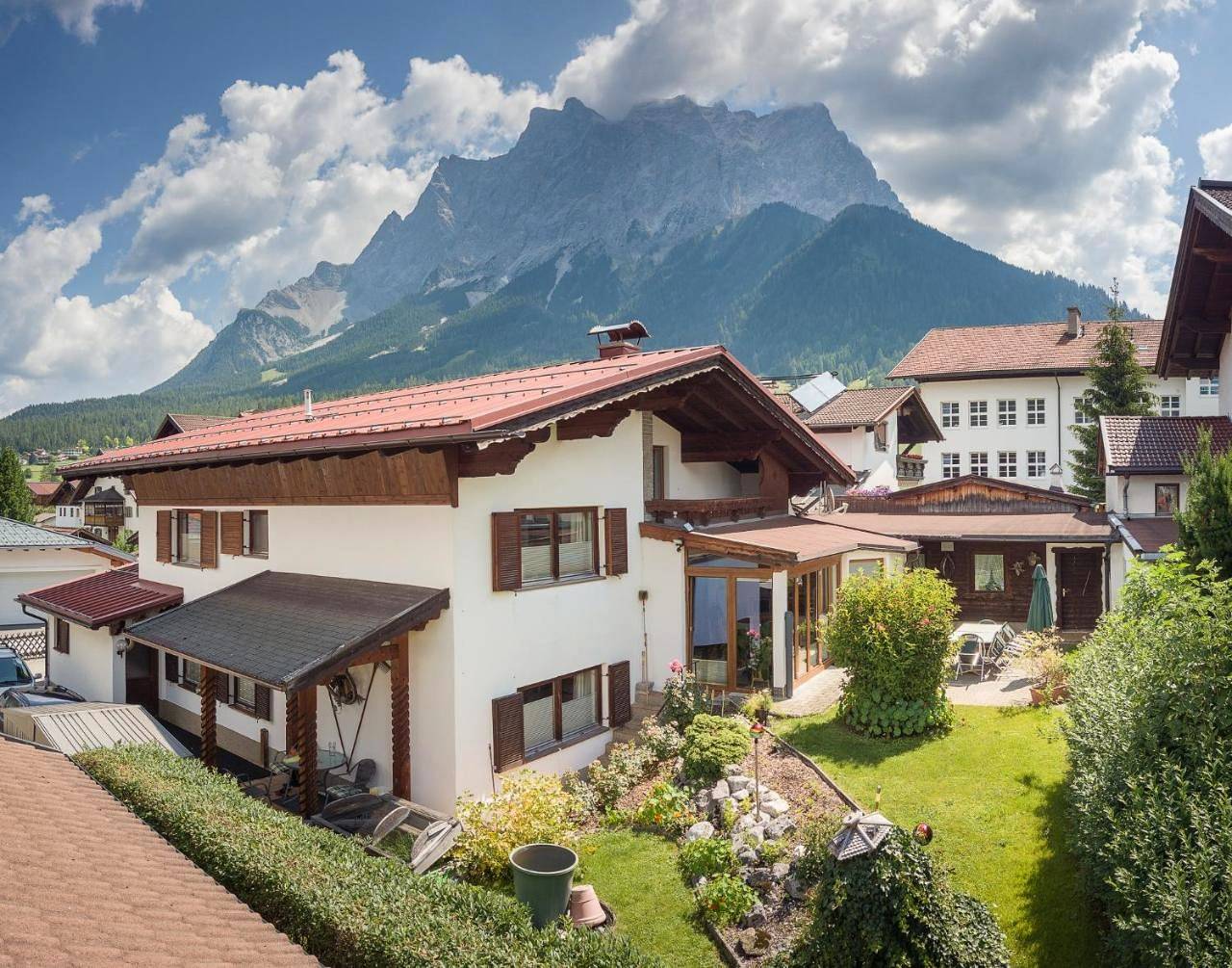 Chalet Holzerstubn in Ehrwald, Ammergauer Alpen (Österreich)