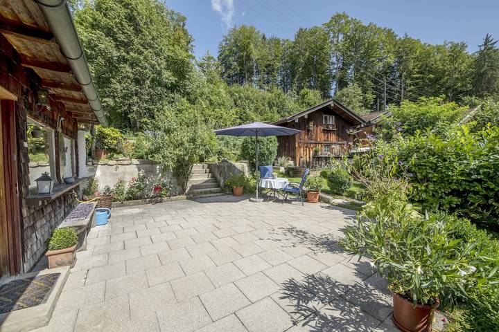 Ganze Wohnung, Gemütliche Ferienwohnung "Marmorbruchweg" mit Garten, Terrasse & Wlan in Kreuth, Bayerische Alpen