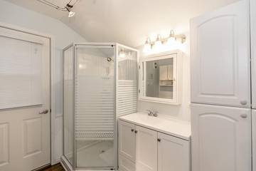 Cabin Rentals And Lodges for 6 Guests in Muskoka, Lake Huron ON, Picture 2