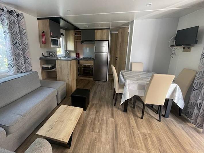 Tour Opérateur et particuliers sur camping Les Charmettes -  Funpass non inclus - Mobilheim 6 personen - Mobilheim 3 Zimmer (Immobilhome) in Les Mathes, Côte de Beauté