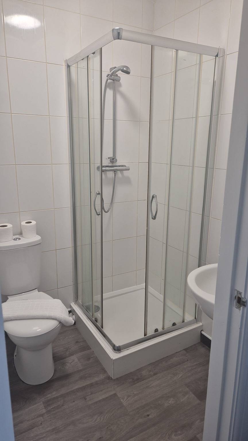Ganze Wohnung, Budget Friendly En-suite Rooms in Leeds in Leeds, Westliches Yorkshire