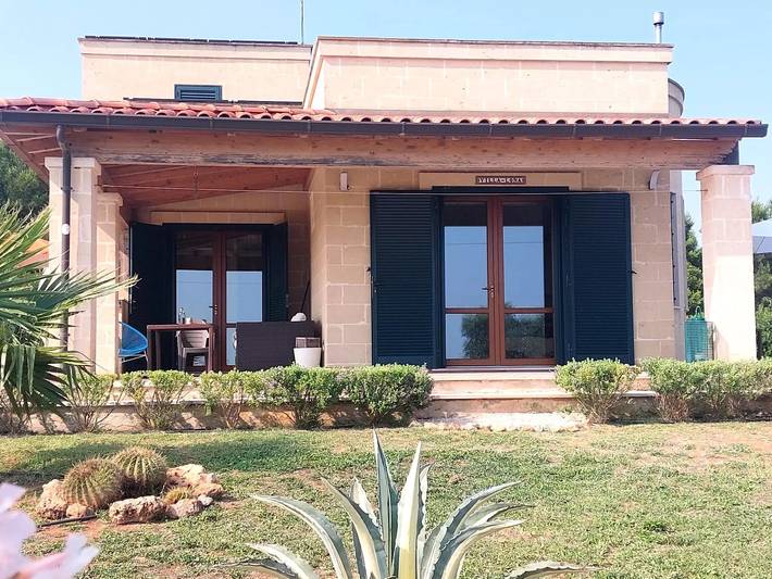 Villa per 6 persone, con giardino a Manduria