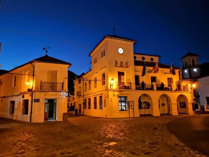 Location de vacances pour 6 personnes, avec terrasse et vue, adapté aux familles à Grazalema - 2