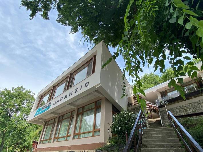 Bed and Breakfast für 4 Personen, mit Seeblick und Ausblick sowie Garten, mit Haustier - 1