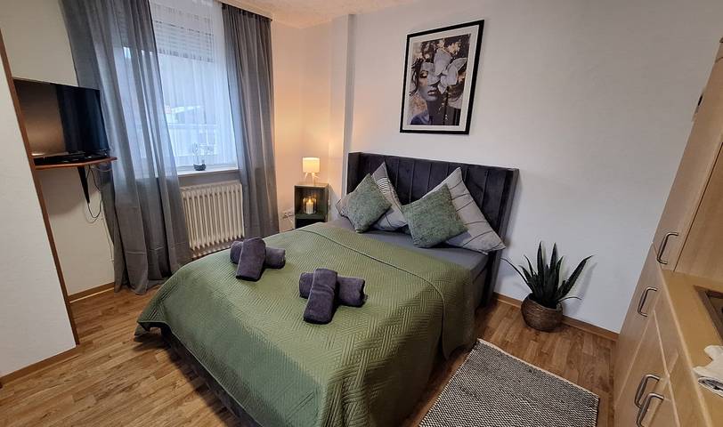 Ferienwohnung für 2 Personen, mit Terrasse und Garten sowie Ausblick in Bad Kissingen