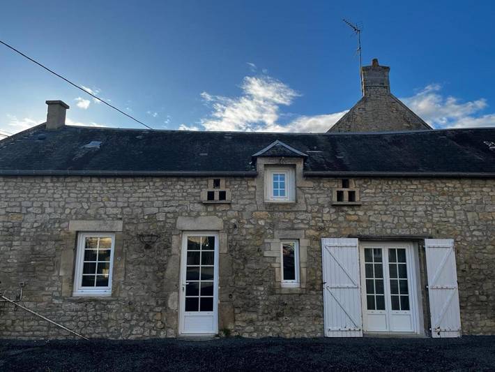 Location de vacances pour 6 personnes, avec terrasse à Tour-en-Bessin