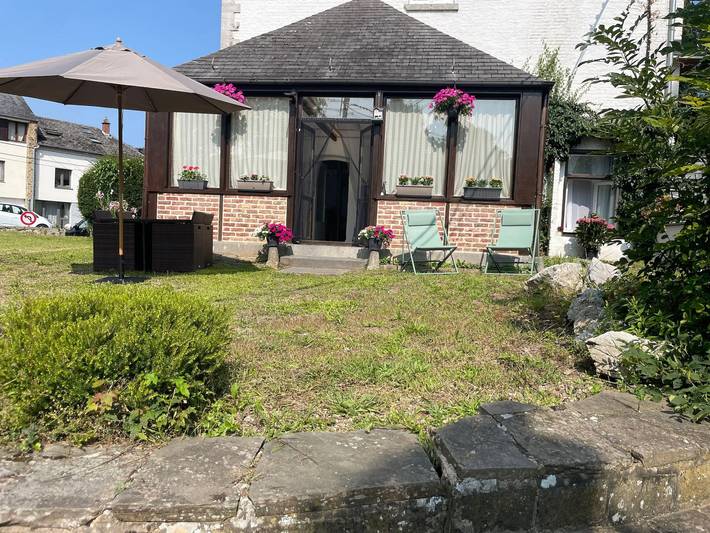 Location de vacances pour 2 personnes, avec jardin à Yvoir