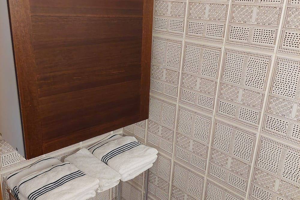 Ganze Wohnung, Rye Apartment Hamburg • Kitchen • Netflix in Rahlstedt Hamburg, Hamburg