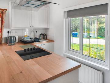 Holiday Home for 3 People in Red Wharf Bay, Isle of Anglesey, Photo 4
