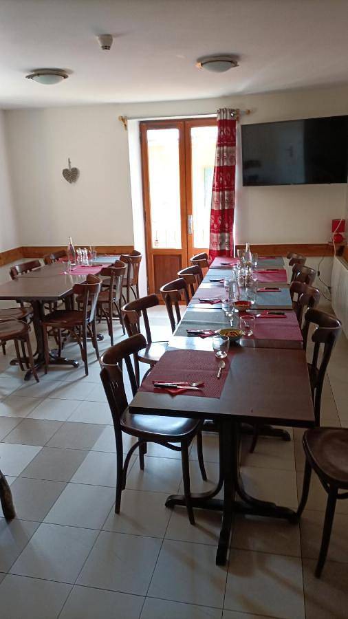 Auberge l'écureuil in Châteauneuf-d'Entraunes, Région de Nice