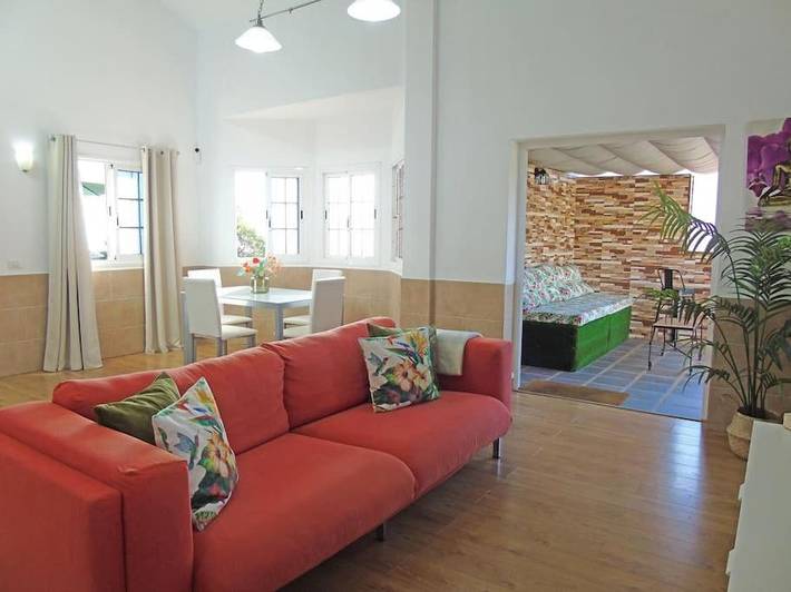 Chalet para 8 personas, con piscina y terraza además de vistas y jardín en Santa Cruz de Tenerife - 3