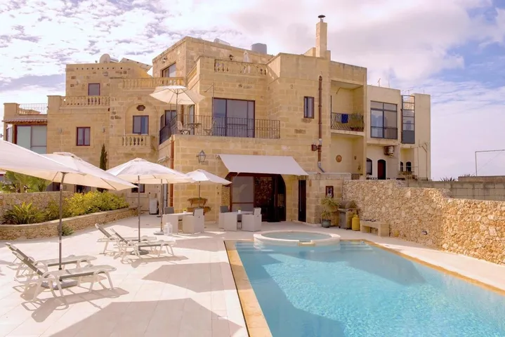 Bed and breakfast para 2 pessoas, com jardim e piscina - 1