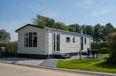 Camping für 4 Personen, mit Balkon/Terrasse und Terrasse sowie Garten und Kinderpool in Zeeland