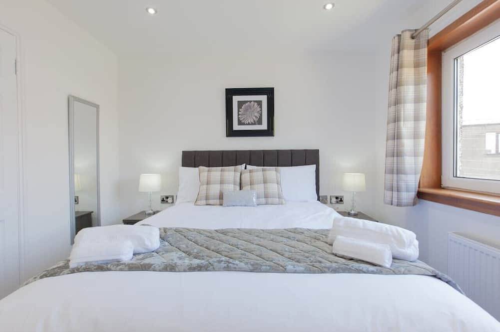 Entire apartment, Super Prime City Centre Executive Apartment - Dunfermline in Dunfermline, Fife region