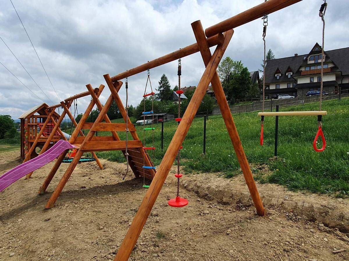 Domki Szmaragd z Basenem - Zniżki na Termy - Sauna - Bilard - Stoki Narciarskie in Bukowina Tatrzańska, Karpaty (Polska)