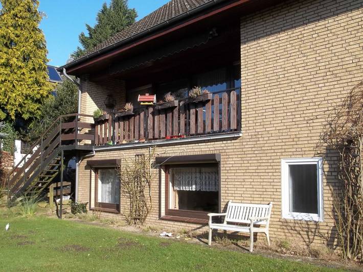 Ganze Ferienwohnung, Ferienwohnung Batram bei den Apfelbäumen - Ferienwohnung Batram in Buxtehude, Landkreis Stade