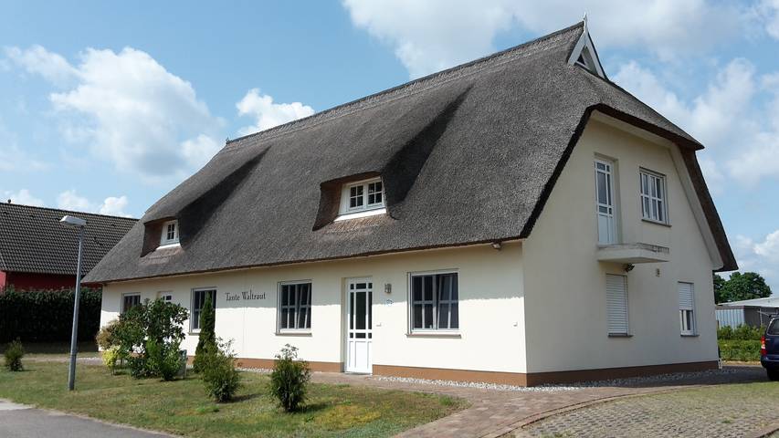 Ferienhaus für 4 Personen, mit Terrasse und Garten in Garz - 3