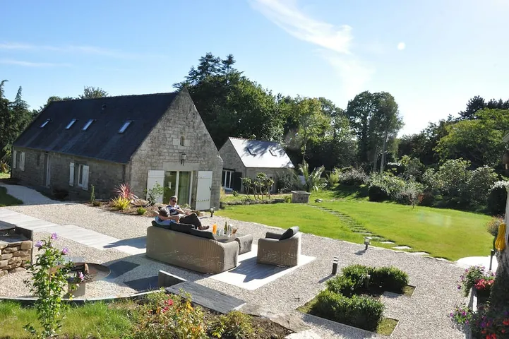 Maison de vacances pour 13 personnes, avec jacuzzi ainsi que jardin et terrasse - 1