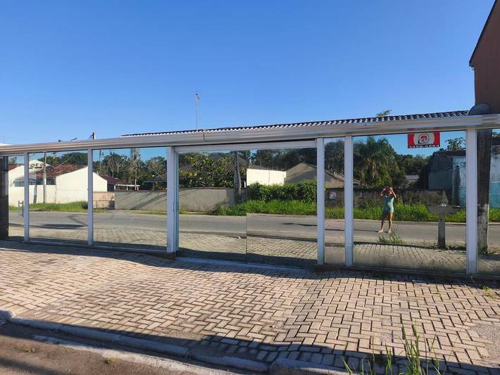 Casa de vacaciones para 12 personas, con piscina además de terraza y jardín, Se admiten mascotas - 1